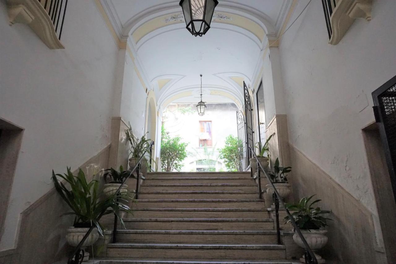 Elegante Appartamento Centro Storico كاتانيا المظهر الخارجي الصورة